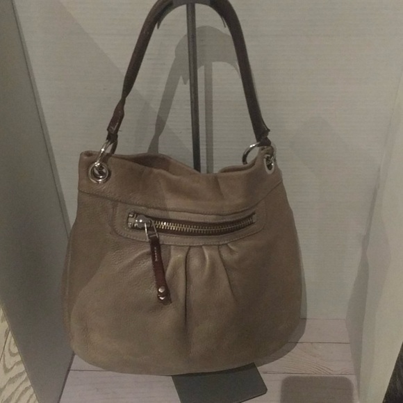 VGUC Roots Olivia leather bag. - Picture 2 of 8